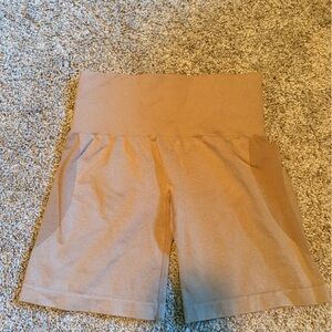 Nvgtn Contour Seamless Shorts